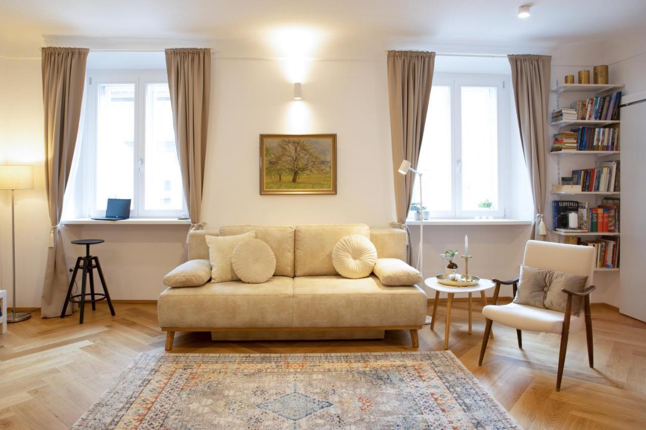 Stylish Apartment In Historical Center Любляна Екстер'єр фото