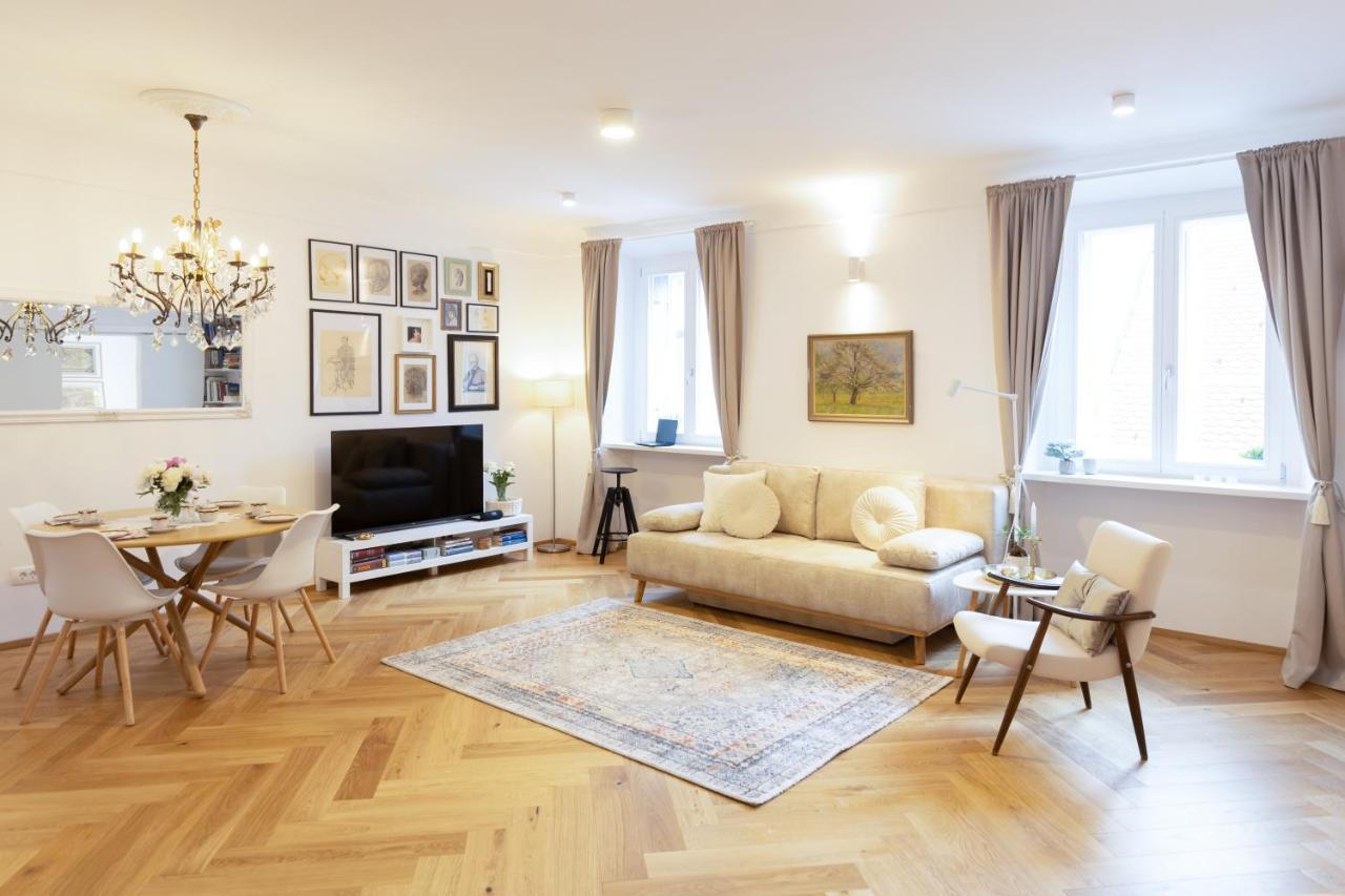 Stylish Apartment In Historical Center Любляна Екстер'єр фото